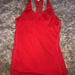 hot pink under armour tank